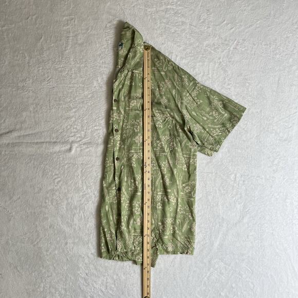 Two Palms Men's Hawaiian Shirt Size XL Green White Floral Laid Back Aloha Spirit - Picture 6 of 7